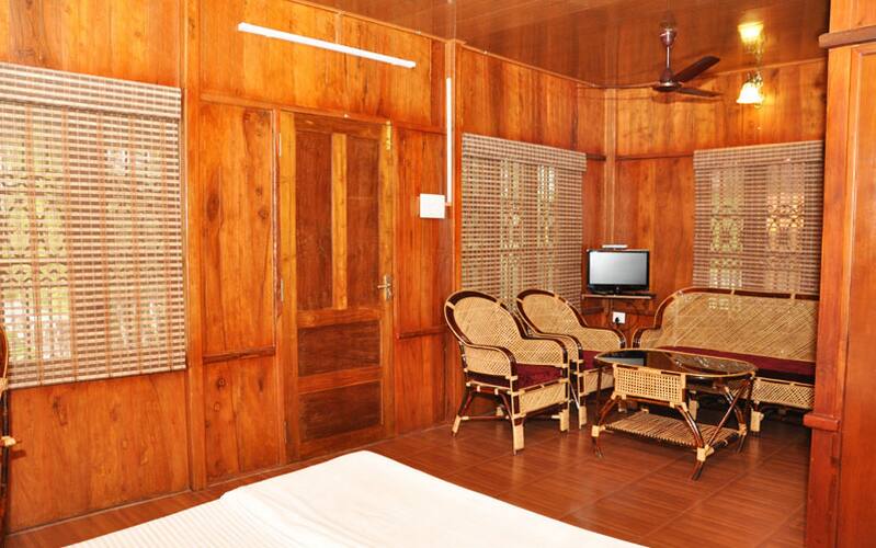 Palm Grove Holidays, Kottayam 3